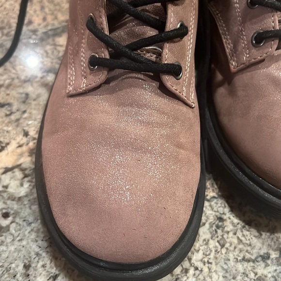 STEVE MADDEN Boots - Picture 3 of 12